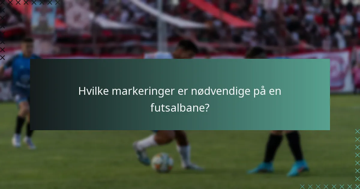 Hvordan varierer futsalbanedimensioner efter region?